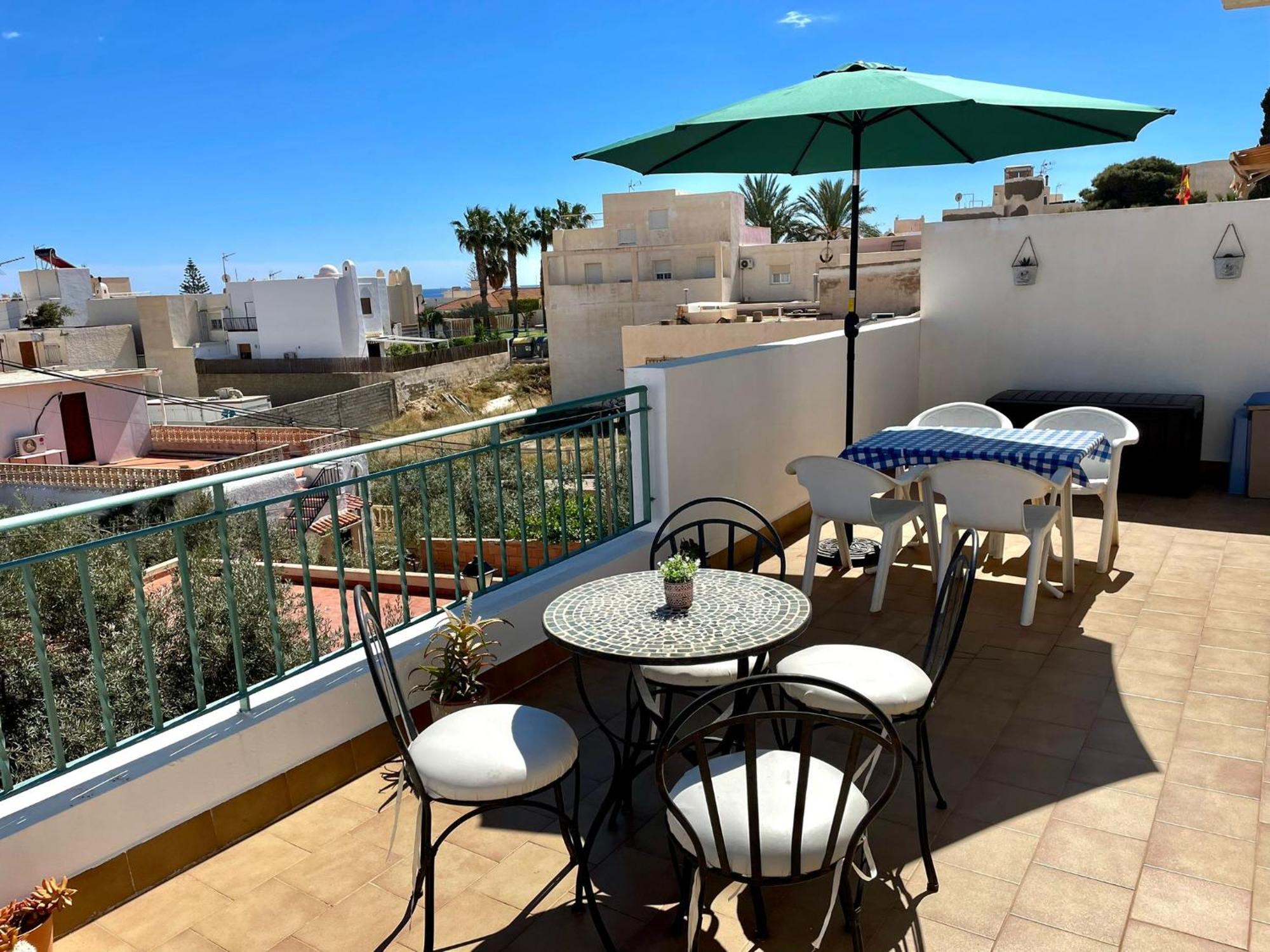 شقة La Terraza De Jimena كاربونيذاس المظهر الخارجي الصورة